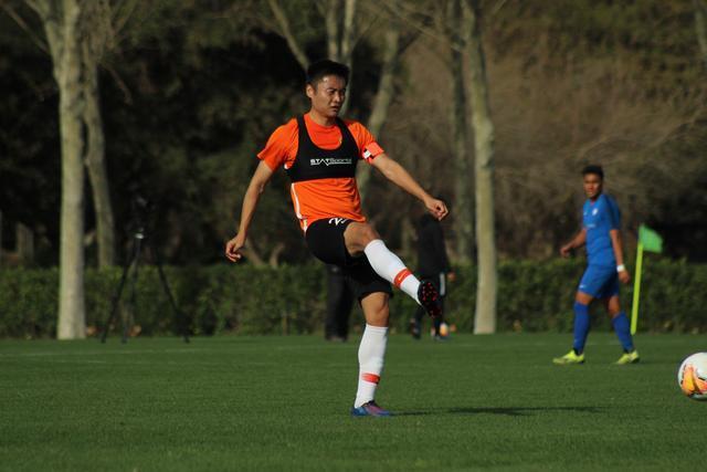 J联赛：柏太阳神1-3不敌东京FC 佐藤龙之介梅开二度